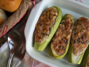 Пълнени тиквички с три вида сирене и ориз - превю