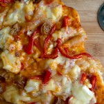 Домашна пица ‘Три сирена’
