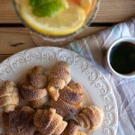 С Надето в кухнята – Пълнозърнести кифлички с ябълков мармалад
