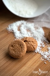 Сладки с Амарети кокос