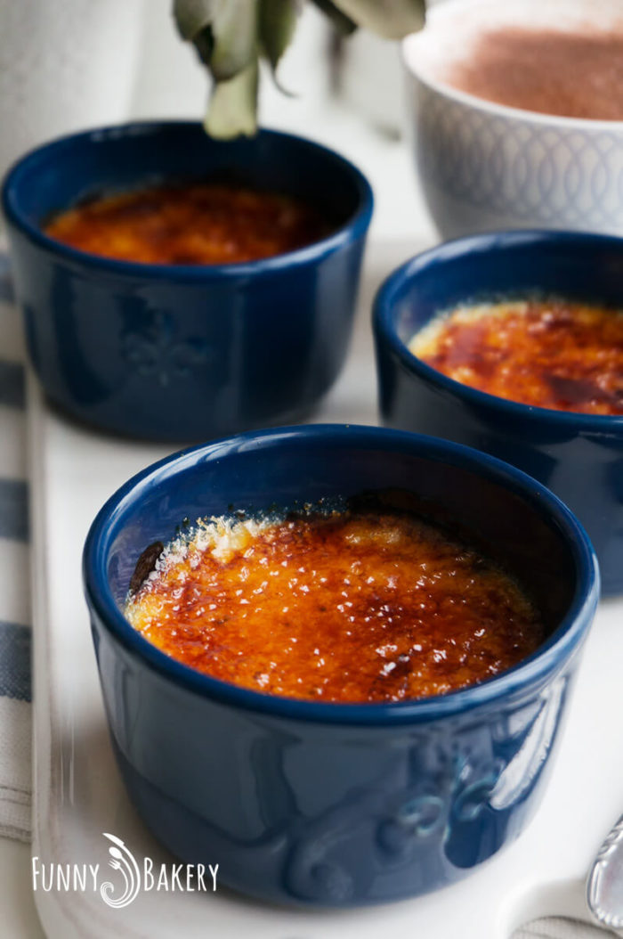 Невероятно лесен и вкусен класически крем Брюле